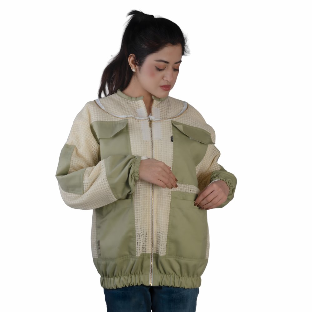 GoldenHive SunCore™ 3-Layer Ventilated Beekeeping Jacket – Utility Pocket Edition (Yellow/Green) - Image 7